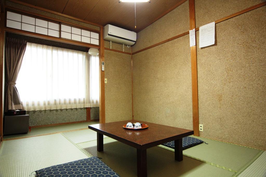 Jinkuro Hotell Takayama  Exteriör bild